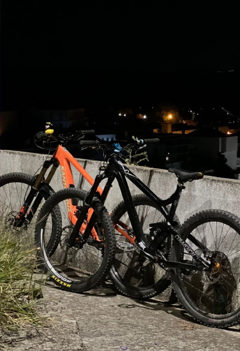 Gebrauchtes Commencal META SX V3 2018 2018 Mountainbike, Schwarz, 29, 27.5 — Bild 2 von 4