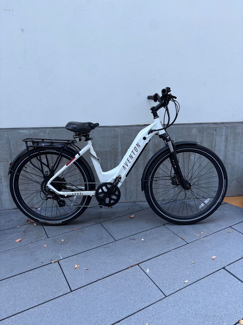 Used Aventon Level 2 Step-Through 2025 2025 MTB