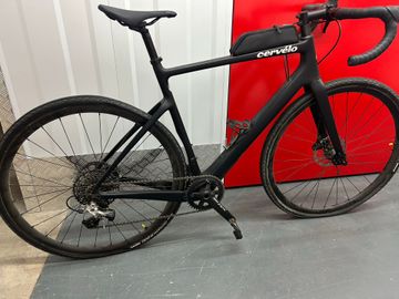 Używany Cervélo Áspero Aspero Apex 1 2023 2023 Road & Gravel