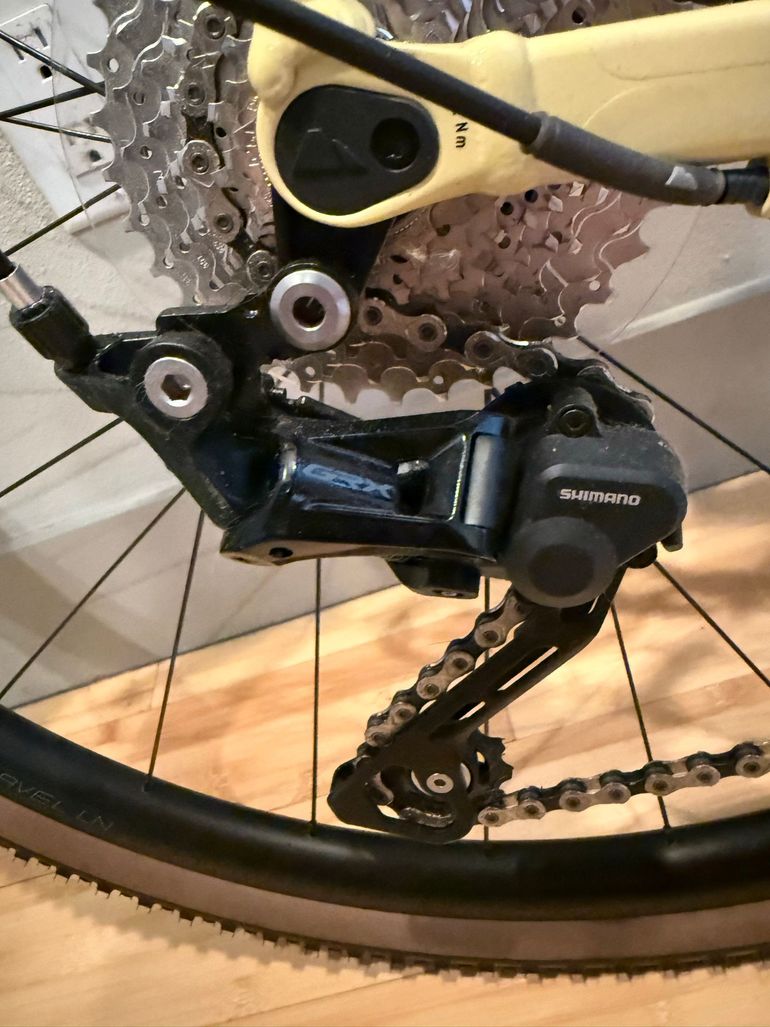 Used Canyon Grail 6 2022 2022 Road & Gravel, Orange — image 3 of 7