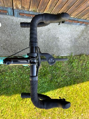 Used Bianchi Nirone Shimano 105 2024 Road & Gravel, Blue — image 11 of 15