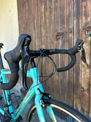 Used Bianchi Nirone Shimano 105 2024 Road & Gravel, Blue — image 9 of 15