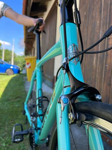 Used Bianchi Nirone Shimano 105 2024 Road & Gravel, Blue — image 8 of 15