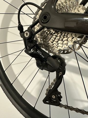Scott Addict 30 2024 2024 Road & Gravel de segunda mano, Negro — imagen 14 de 25
