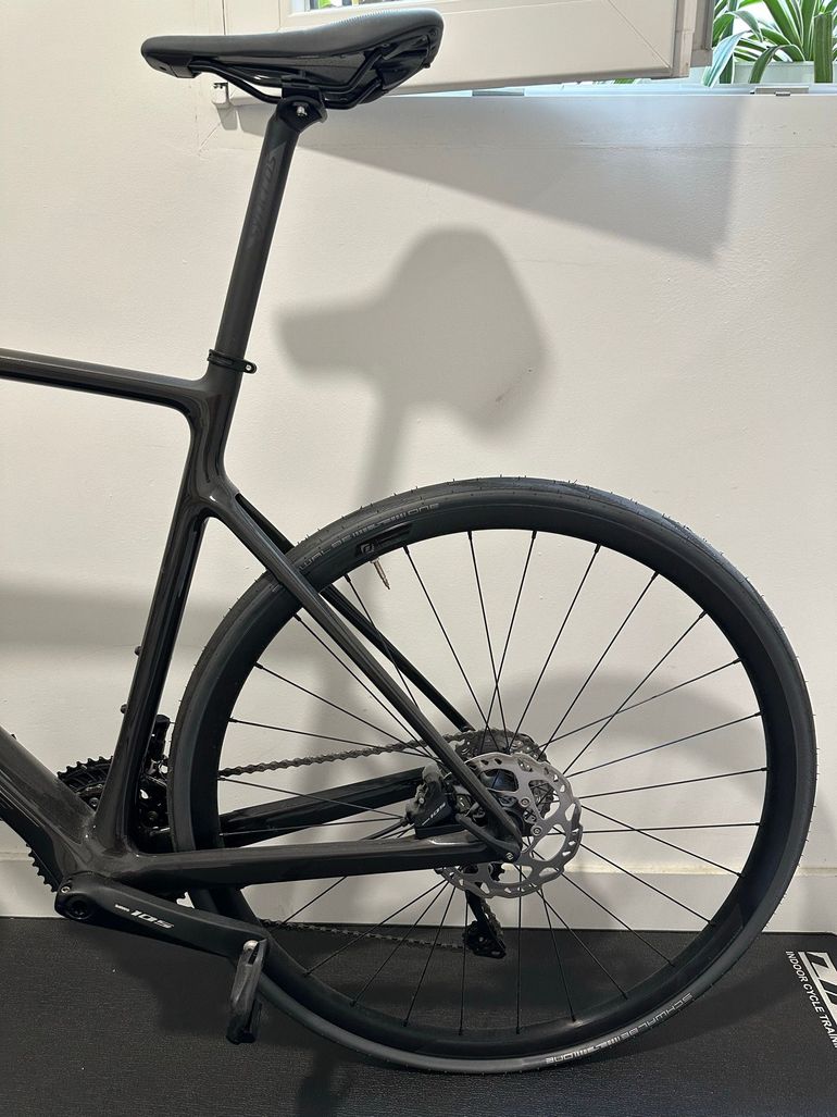 Tweedehands Scott Addict 30 2024 2024 Road & Gravel — afbeelding 13 van 25