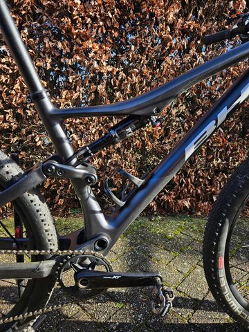 Brugt BH Bikes Lynx Race RC 2023 Mountainbike — billede 10 af 11