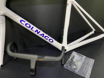 Brugt Colnago V5Rs Sram Force AXS E1 2026 Frameset 2026 Road & Gravel — billede 5 af 9