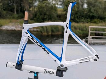 Gebrauchtes Pinarello Dogma F10 Disc Frameset 2023 Road & Gravel