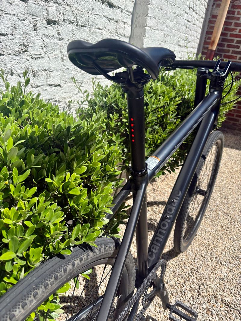 Käytetty Cannondale Bad Boy 1 2023 2023 Urban — kuva 6 / 6