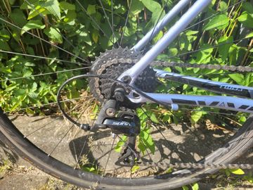 Tweedehands Fuji Finest 2.1 2019 2019 Road & Gravel — afbeelding 2 van 3
