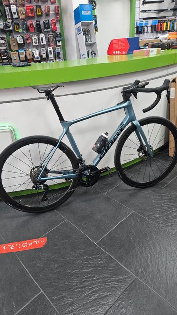 Brugt Giant TCR Advanced Pro Disc 1 Di2 2023 2023 Road & Gravel