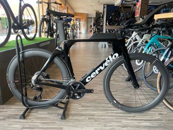 Cervélo Custom Shimano 105 2024 Road & Gravel d'occasion — image 2 sur 6
