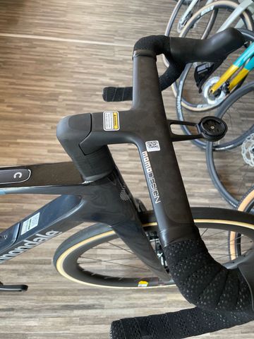 Używany Cannondale Synapse Carbon 1 2025 2025 Road & Gravel — zdjęcie 5 z 6