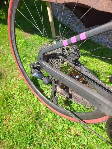 Used Merida REACTO 6000 Di2 2023 2023 Road & Gravel, Black — image 5 of 8