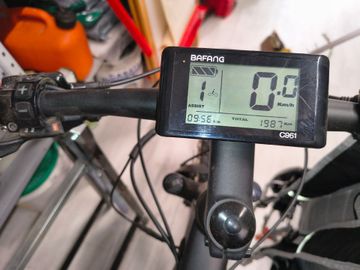 Used LOMBARDO Custom Shimano Altus 2024 Mountainbike, Black — image 8 of 10