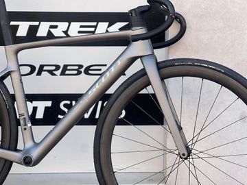 Used Scott Addict RC Team 2025 Frameset 2025 Road & Gravel, Light Gray — image 4 of 11