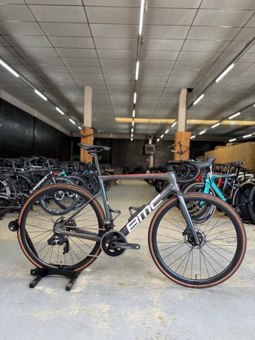 BMC Teammachine SLR ONE 2021 2021 Road & Gravel usato