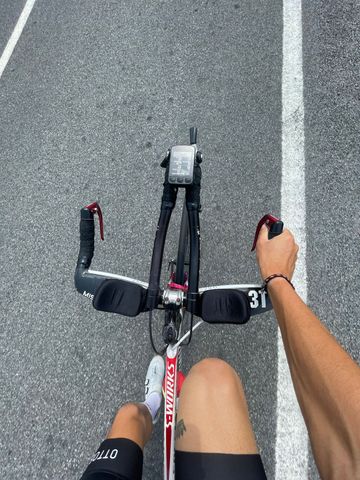 Used Specialized Shiv Pro SRAM RED 2012 2012 Road & Gravel, Red — image 2 of 5