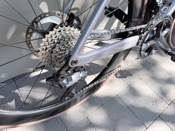 Brugt Scott Addict RC 15 2023 2023 Road & Gravel — billede 4 af 7