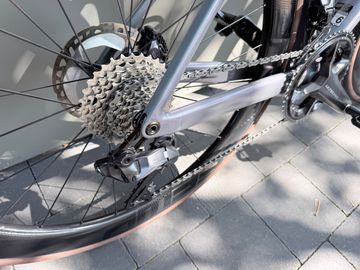 Używany Scott Addict RC 15 2023 2023 Road & Gravel — zdjęcie 4 z 7