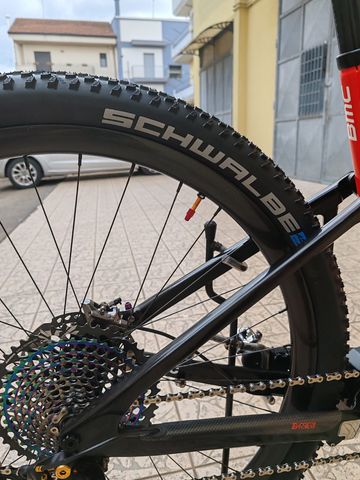 BMC Fourstroke SRAM XX1 Eagle 2018 Mountainbike de segunda mano, Rojo — imagen 4 de 9