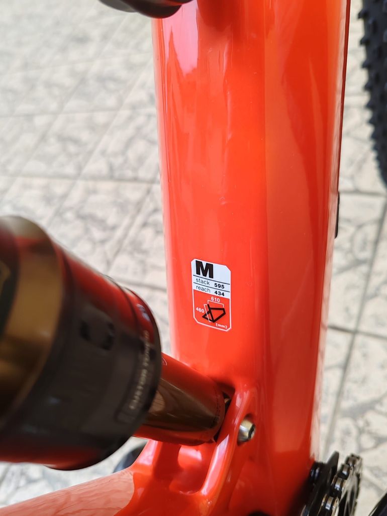 Używany BMC Fourstroke 01 TEAM 2018 2018 Mountainbike — zdjęcie 3 z 9