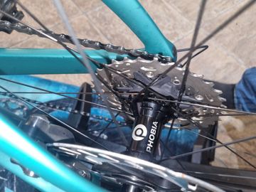 Used Bianchi Oltre PRO 2026 2026 Road & Gravel, Blue — image 4 of 7