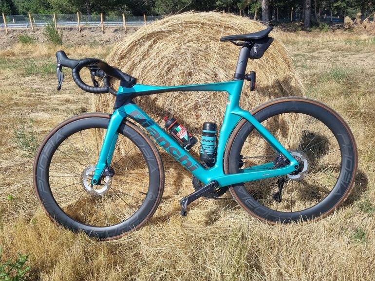 Gebrauchtes Bianchi Oltre PRO 2026 2026 Road & Gravel, Blau — Bild 2 von 7