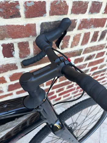 Specialized Diverge Comp E5 2021 2021 Road & Gravel usato, Nero — immagine 3 di 6