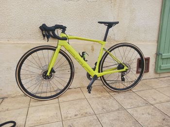 Gebrauchtes BMC Roadmachine 01 AMP ONE 2024 2024 Road & Gravel