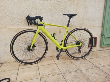Gebrauchtes BMC Roadmachine 01 AMP ONE 2024 2024 Road & Gravel