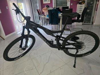 Gebrauchtes Focus JAM 8.8 2022 2022 Mountainbike, Schwarz, 29 — Bild 2 von 5