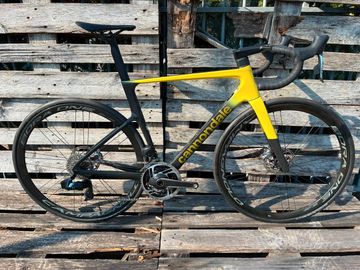 Cannondale Supersix EVO 2021 Road & Gravel usato