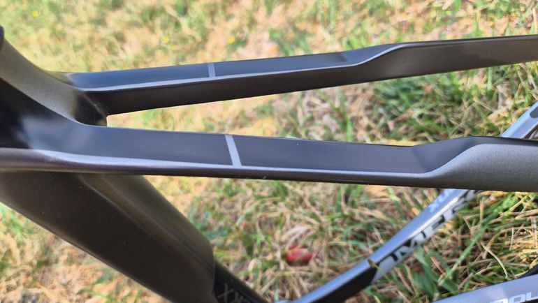 Použité Eddy Merckx Mourenx Frameset 2024 Road & Gravel — obrázek 11 z 12