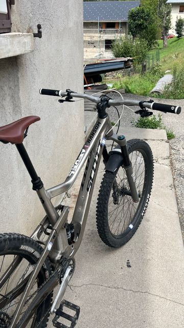 Używany Scott Ransom 920 2022 2022 Mountainbike — zdjęcie 3 z 9