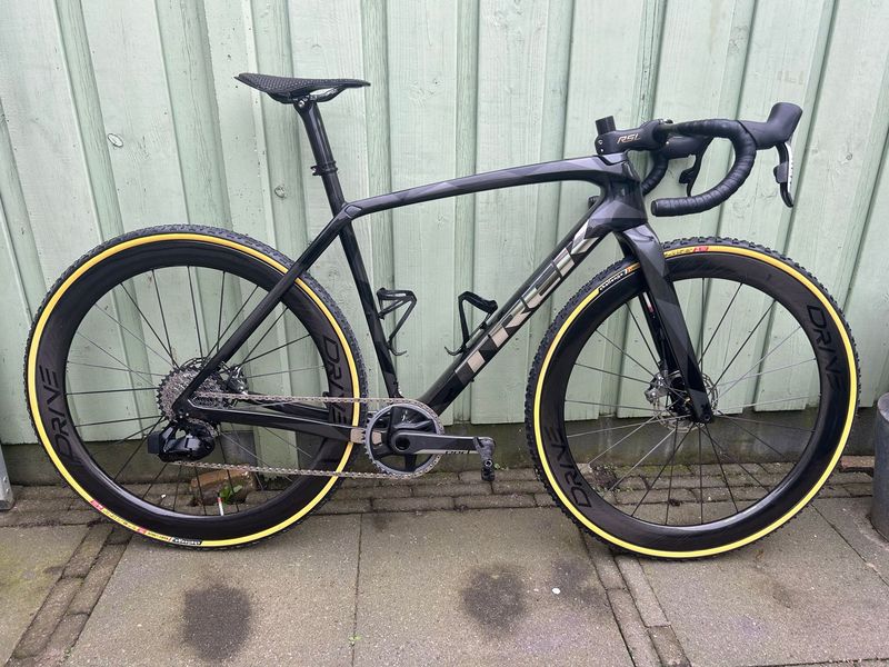 Używany Trek Boone SRAM Force eTap AXS 2025 Road & Gravel