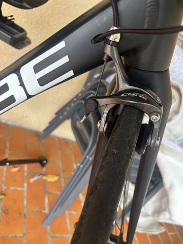 Käytetty CUBE ATTAIN 2019 2019 Road & Gravel — kuva 7 / 10