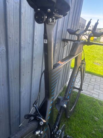 Used Canyon Speedmax CF 7.0 2020 2020 Road & Gravel, Black — image 1 of 4