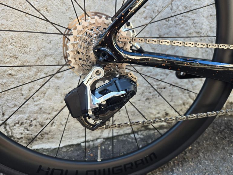 Used Cannondale SuperSix EVO SRAM Red eTap AXS 2025 Road & Gravel, Black — image 6 of 6