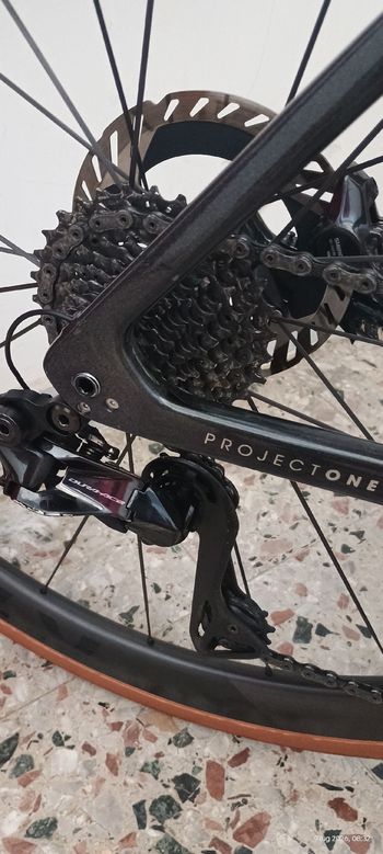 Brugt Trek slr Custom Shimano Dura Ace Di2 2024 Road & Gravel — billede 10 af 10