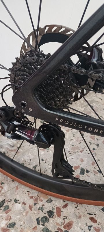 Used Trek slr Custom Shimano Dura Ace Di2 2024 Road & Gravel, Black — image 10 of 10