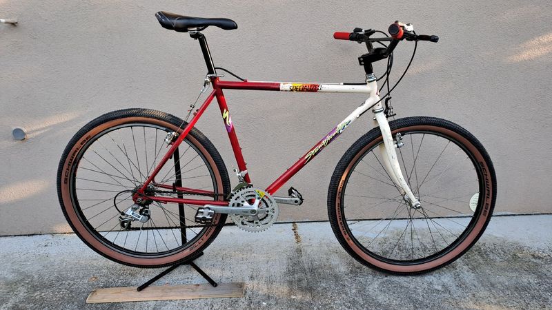 Gebrauchtes Specialized Stumpjumper Shimano Deore 1985 MTB