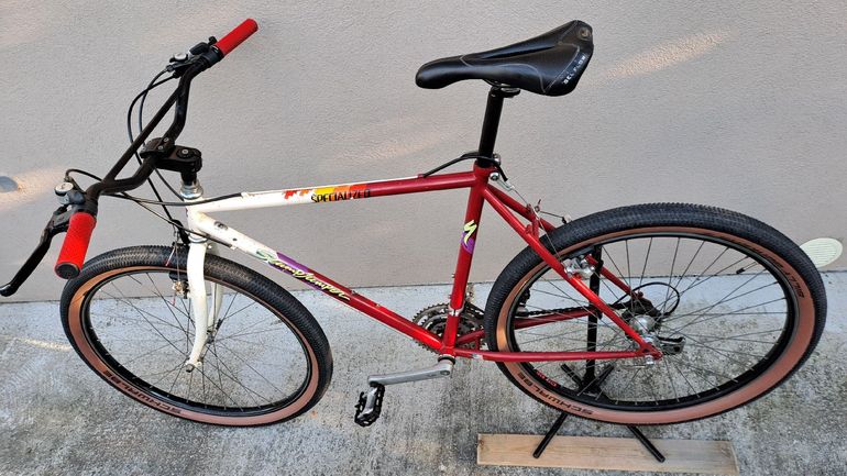 Specialized Stumpjumper Shimano Deore 1985 Mountainbike usato, Rosso — immagine 4 di 6