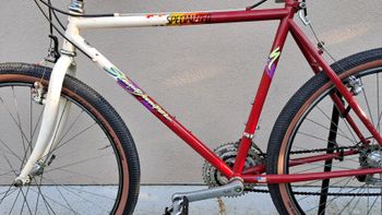 Specialized Stumpjumper Shimano Deore 1985 Mountainbike usato, Rosso — immagine 3 di 6