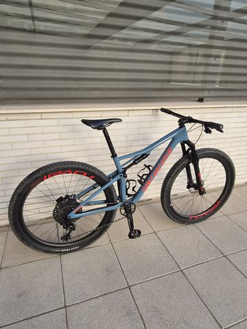 Specialized Men's Epic Expert 2019 2019 Mountainbike usato, Blu — immagine 5 di 14