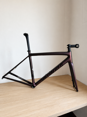 Used Specialized Aethos Pro - Shimano Ultegra Di2 2024 Frameset 2024 Road & Gravel