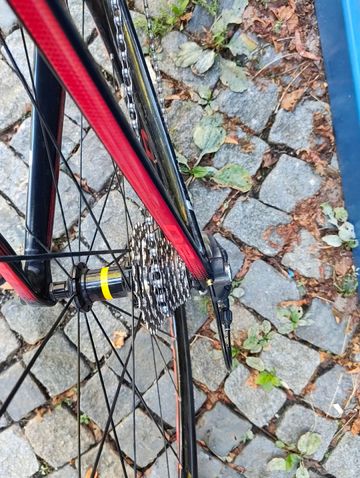 Used Scott Foil 20 2017 2017 Road & Gravel, Red — image 3 of 5