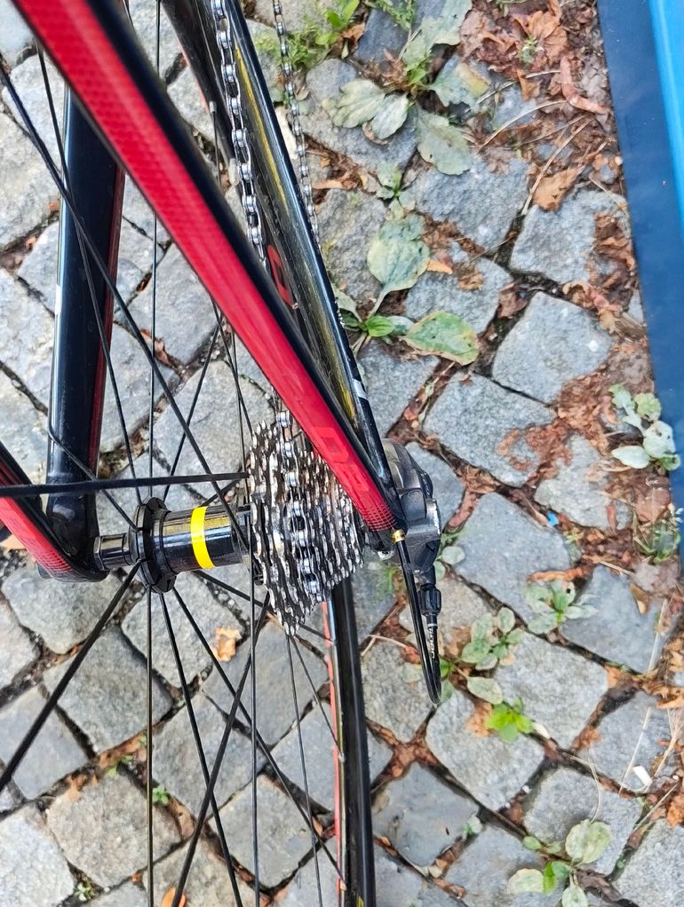 Used Scott Foil 20 2017 2017 Road & Gravel, Red — image 3 of 5