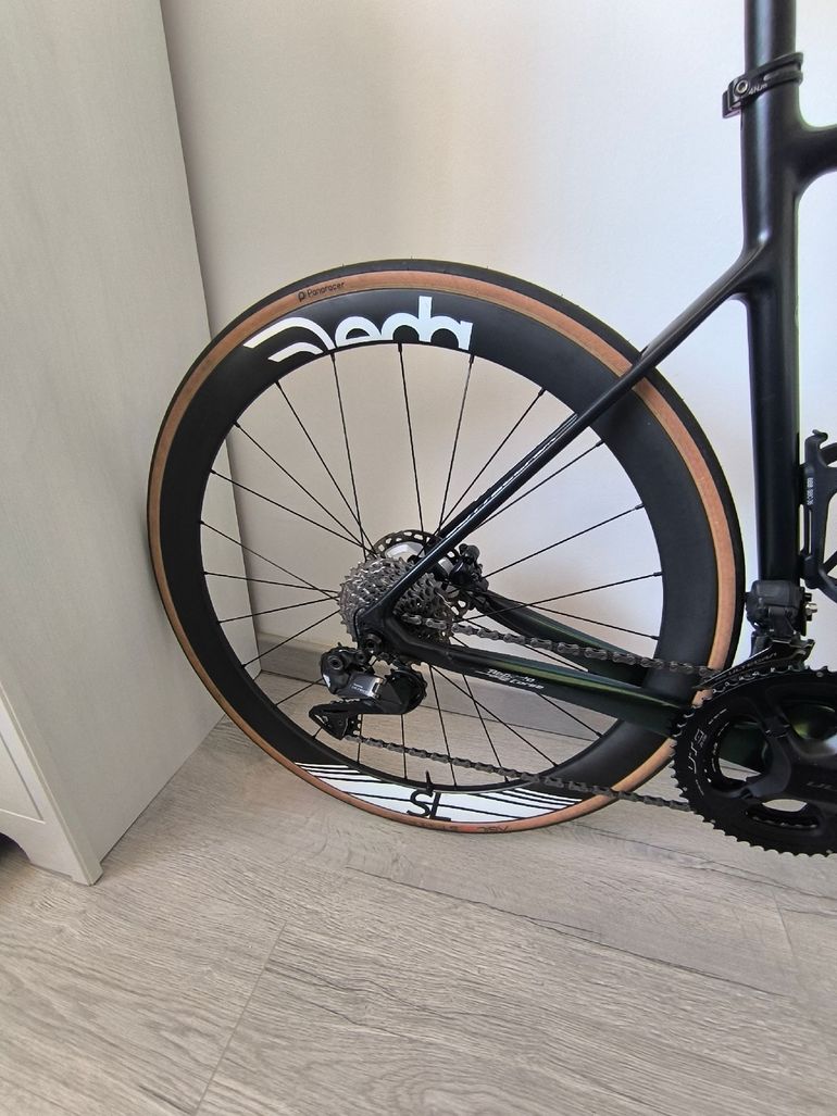 Used Bottecchia Emme Shimano Ultegra Di2 2024 Road & Gravel, Green — image 3 of 12