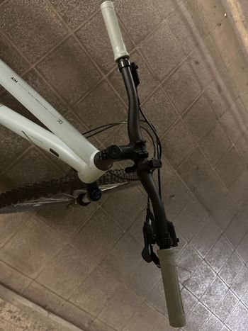 CUBE Shimano CUES 2025 Mountainbike d'occasion — image 6 sur 6